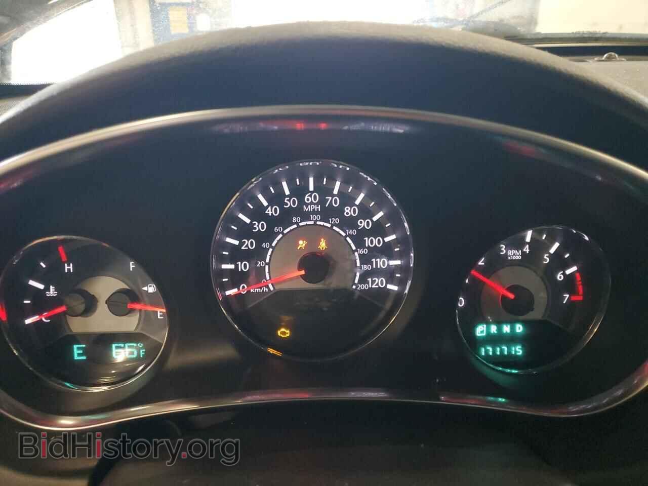 2012 CHRYSLER 200 - VIN: 1C3CCBCB9CN298198 - Photo 9