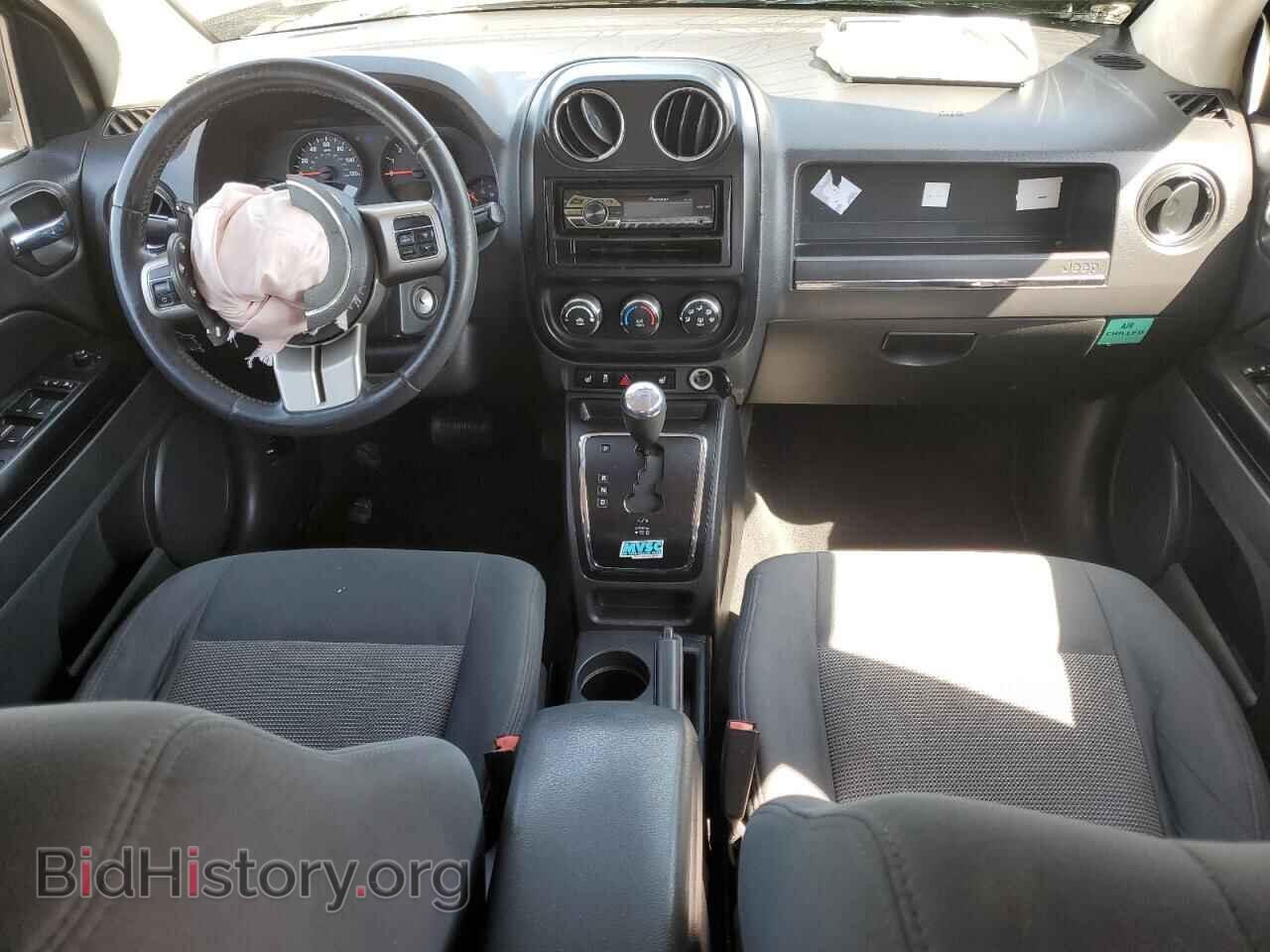 2011 JEEP COMPASS - VIN: 1J4NT1FB7BD224271 - Фото 8