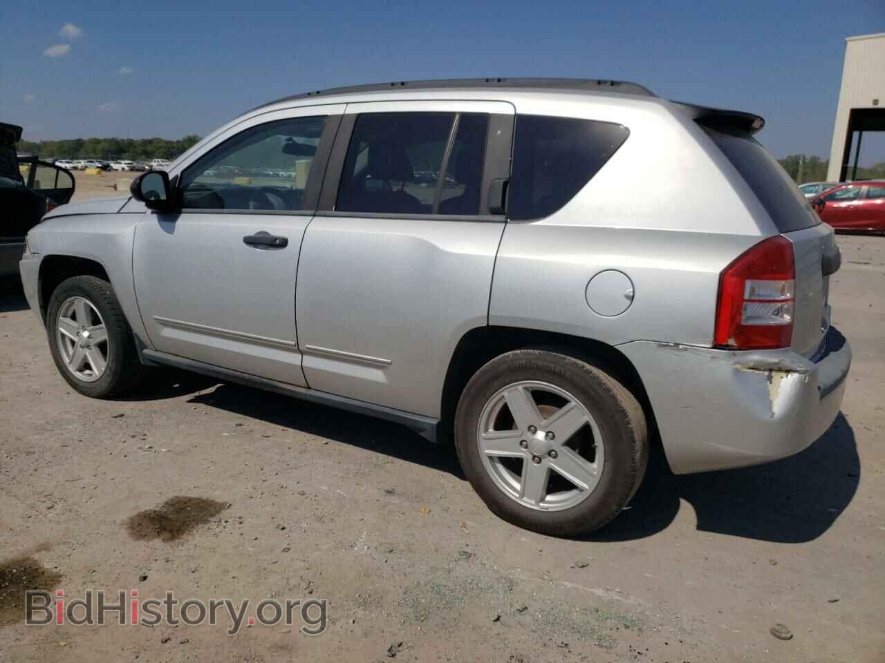 2009 JEEP COMPASS - VIN: 1J4FT47B69D208464 - Фото 2