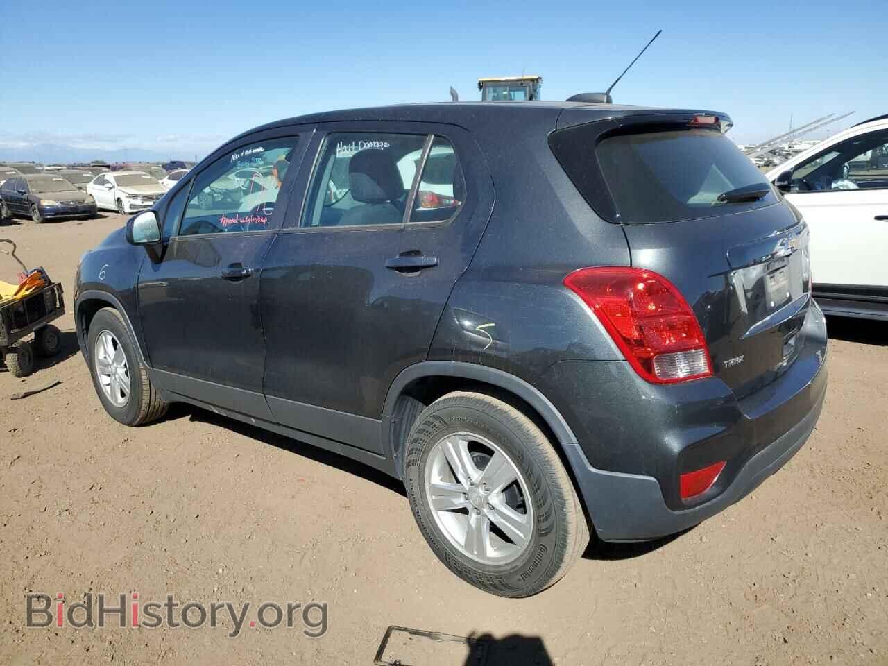 2020 CHEVROLET TRAX - VIN: 3GNCJKSB4LL204898 - Фото 2