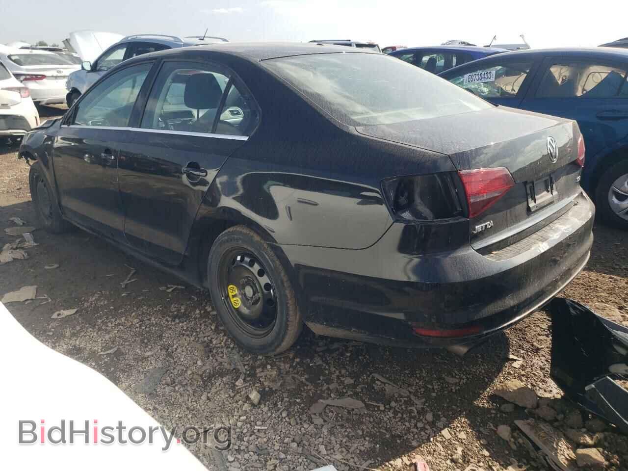 2017 VOLKSWAGEN JETTA - VIN: 3VW2B7AJ0HM236897 - Photo 2
