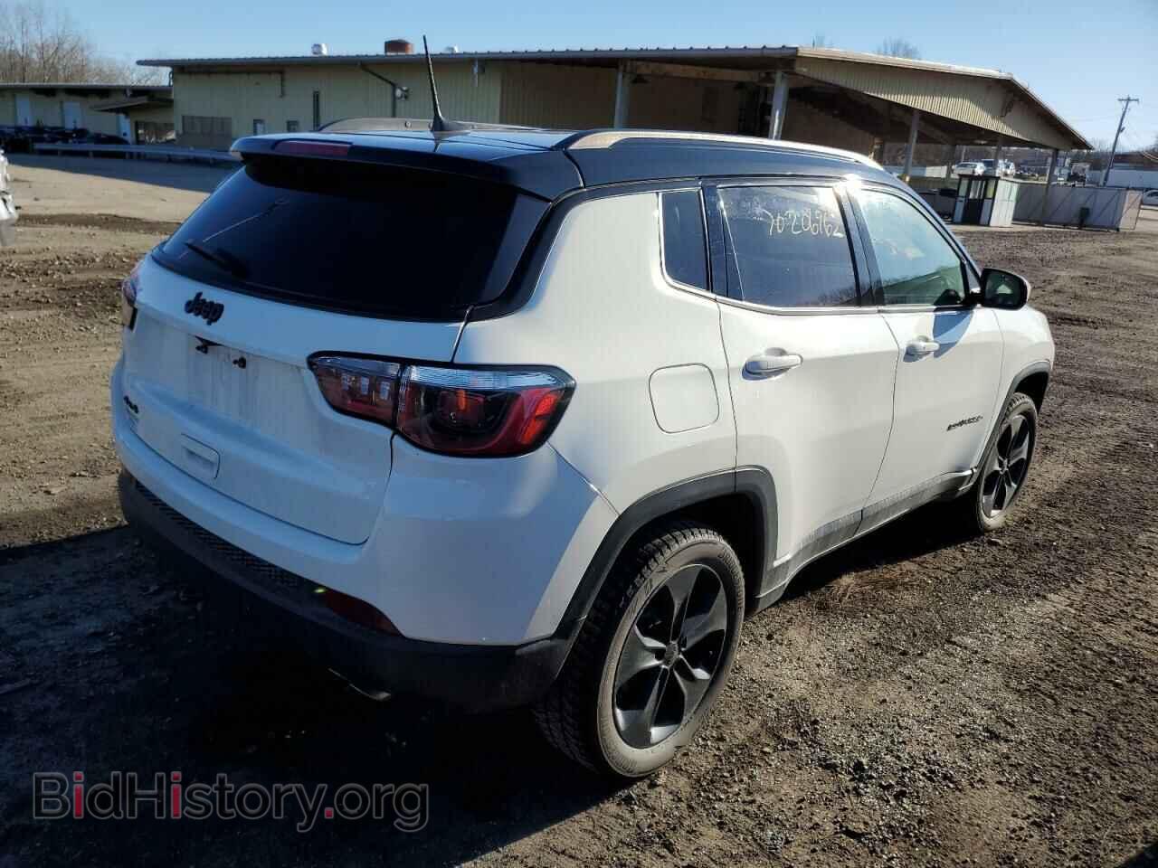 2019 JEEP COMPASS - VIN: 3C4NJDBB2KT621268 - Фото 3