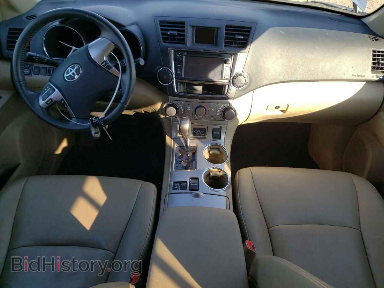 2013 TOYOTA HIGHLANDER - VIN: 5TDBK3EH8DS226485 - Фото 8