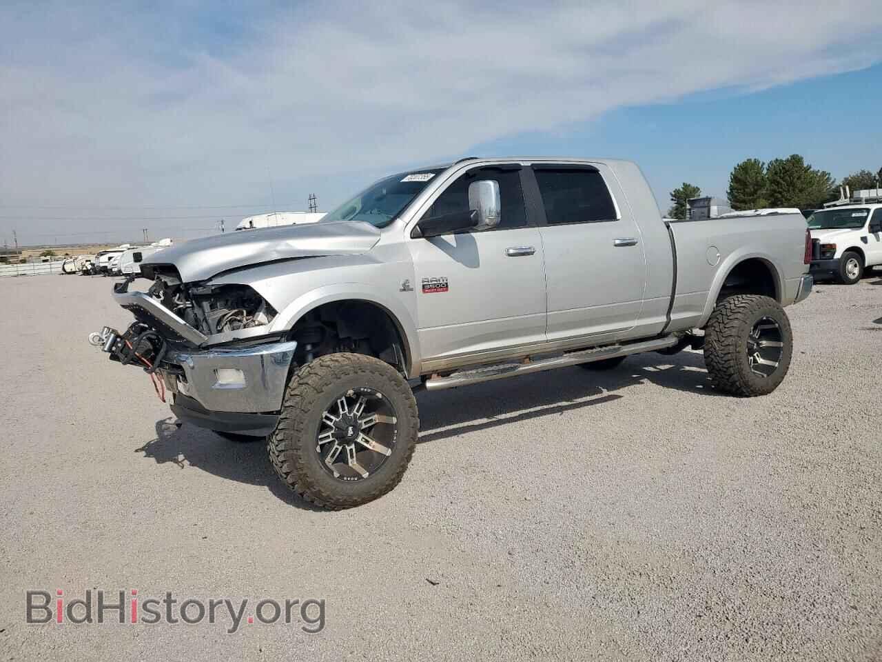 Photo 3D73Y3HL9BG579709 - DODGE All Models 2011