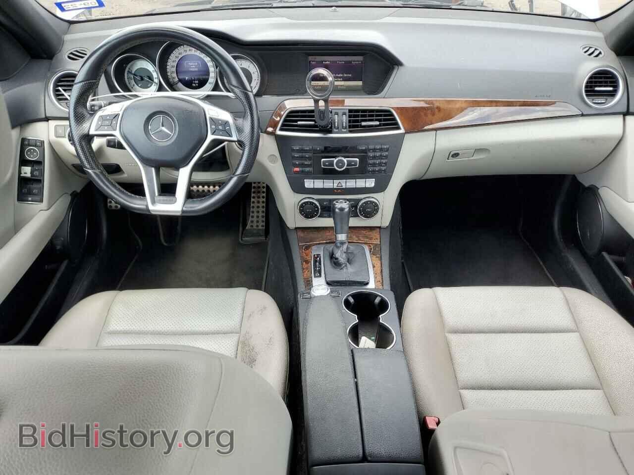 2013 MERCEDES-BENZ C-CLASS - VIN: WDDGF4HB9DR296475 - Фото 8