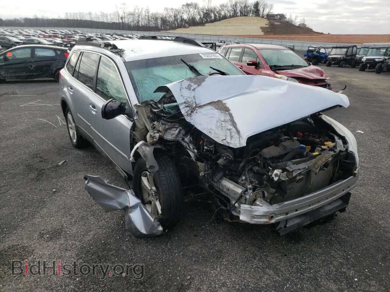 2014 SUBARU OUTBACK - VIN: 4S4BRCCC8E3324398 - Фото 4