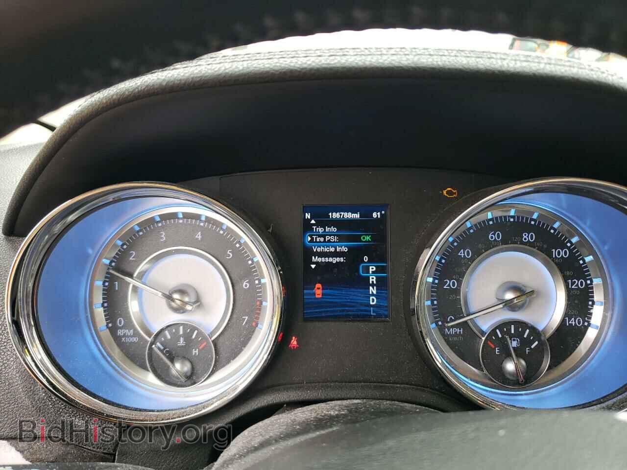 2014 CHRYSLER 300 - VIN: 2C3CCARG8EH377161 - Фото 9