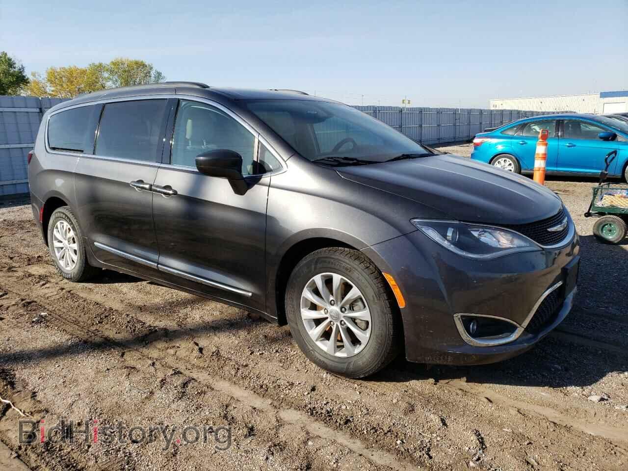 2017 CHRYSLER PACIFICA - VIN: 2C4RC1BGXHR517077 - Фото 4