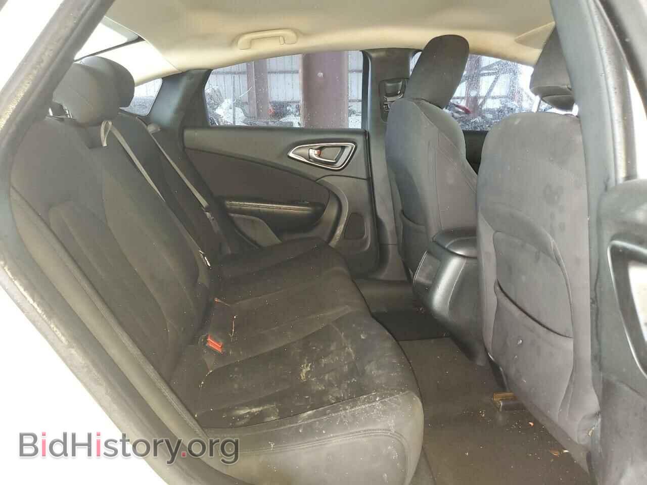 2015 CHRYSLER 200 - VIN: 1C3CCCAB9FN598370 - Фото 10