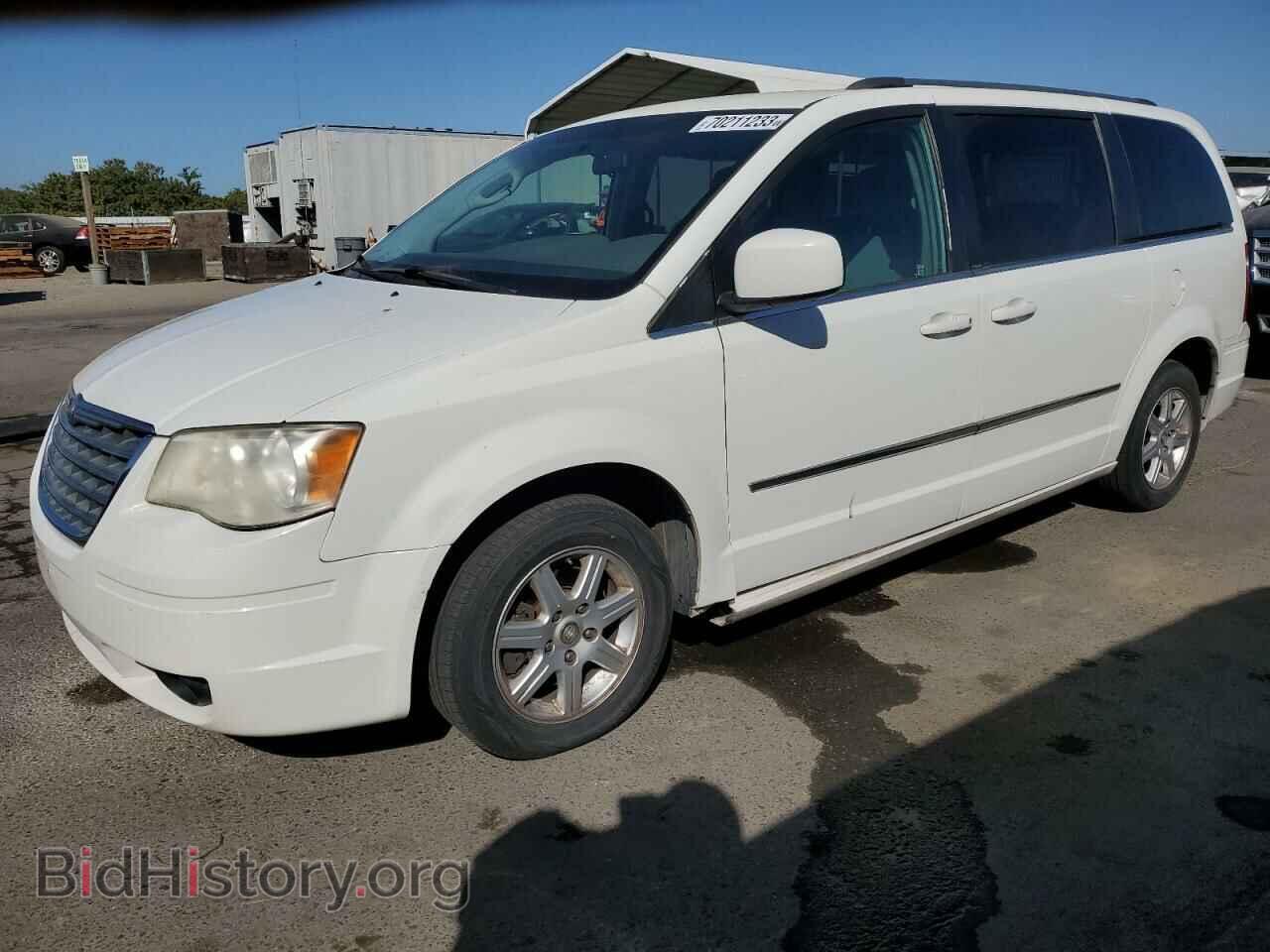 Photo 2A4RR5D10AR132075 - CHRYSLER MINIVAN 2010