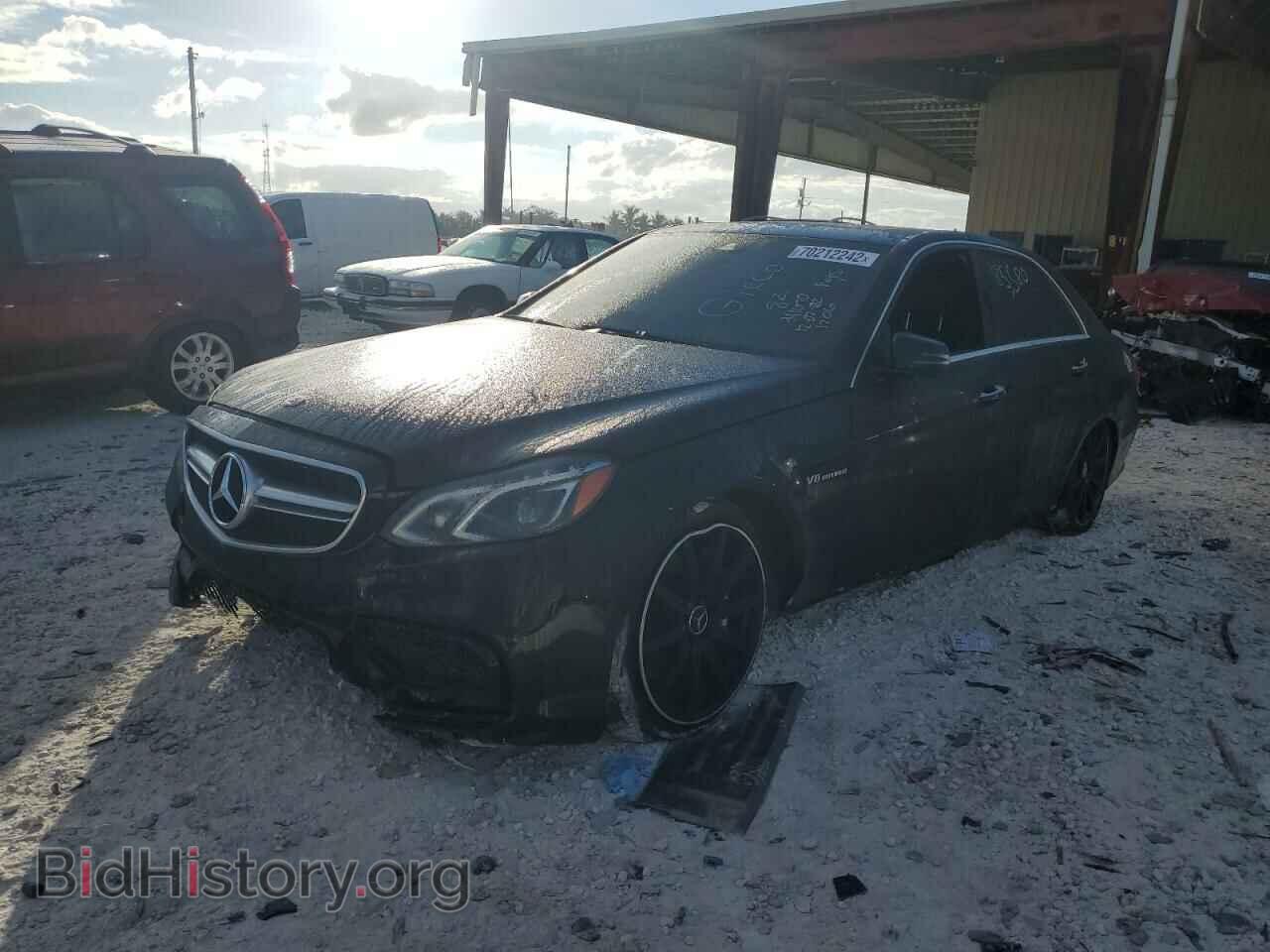 Photo WDDHF9CB3EA881206 - MERCEDES-BENZ E-CLASS 2014