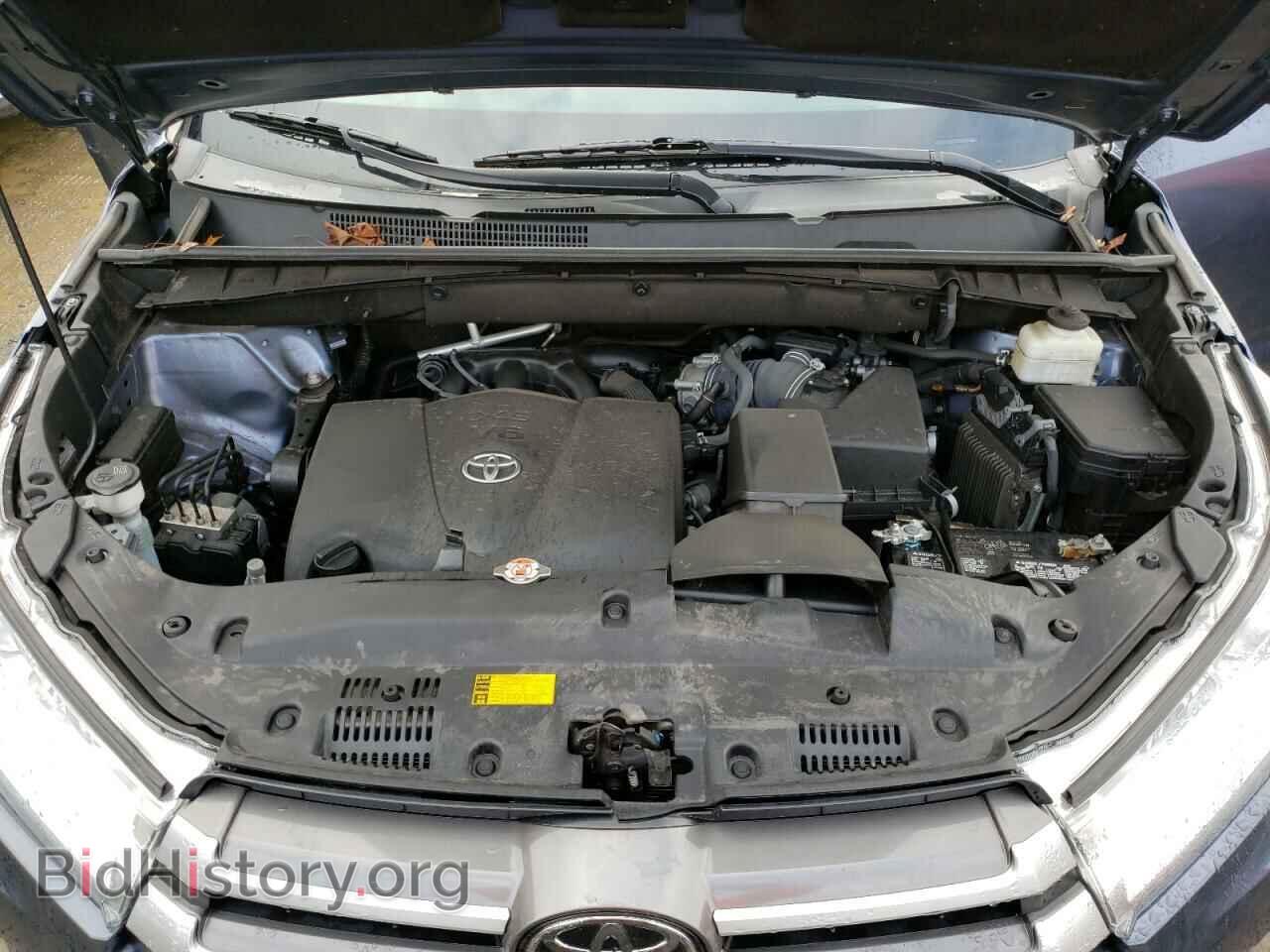 2018 TOYOTA HIGHLANDER - VIN: 5TDBZRFH4JS828244 - Фото 7