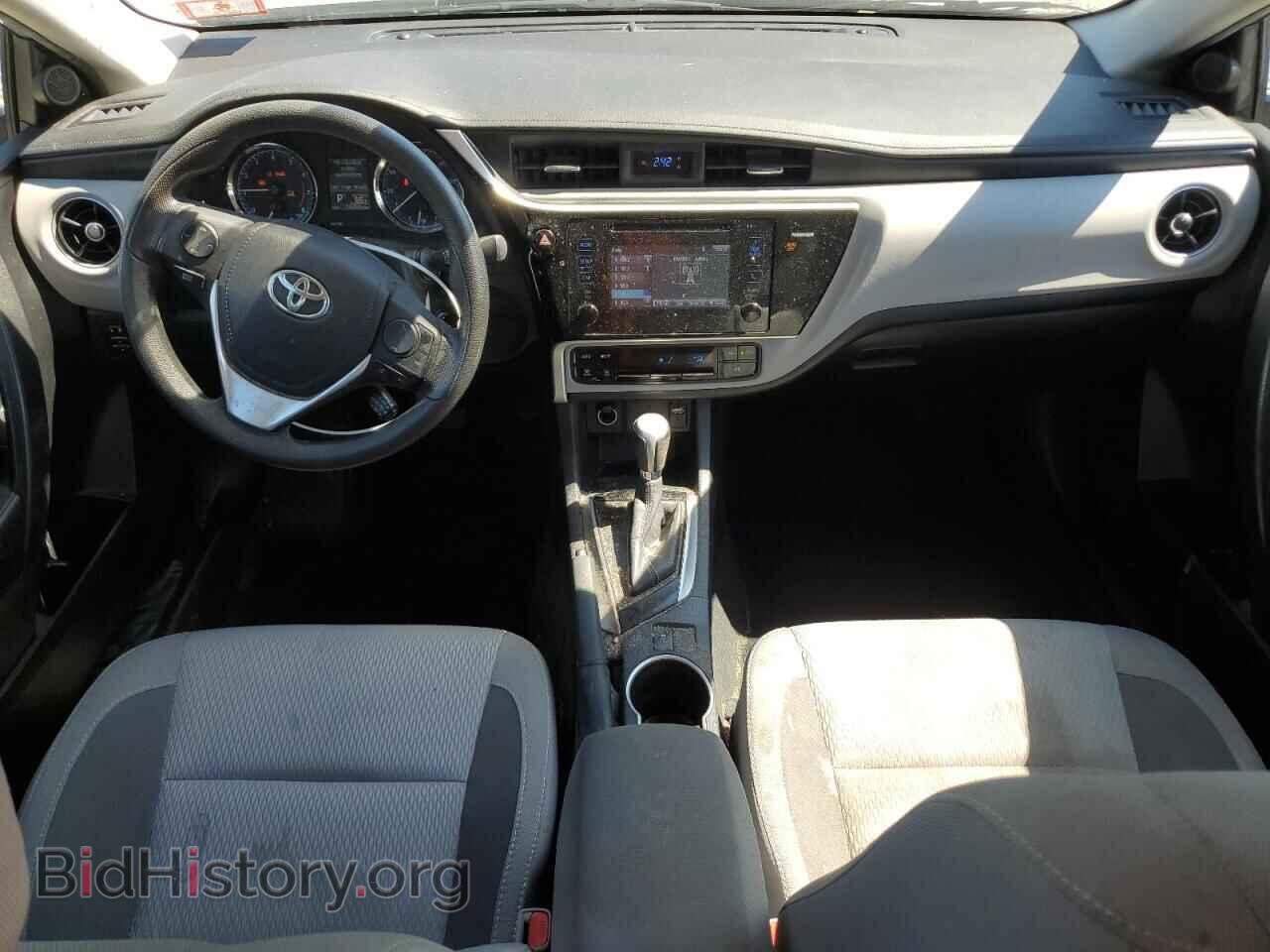 2017 TOYOTA COROLLA - VIN: 2T1BURHEXHC839897 - Фото 8