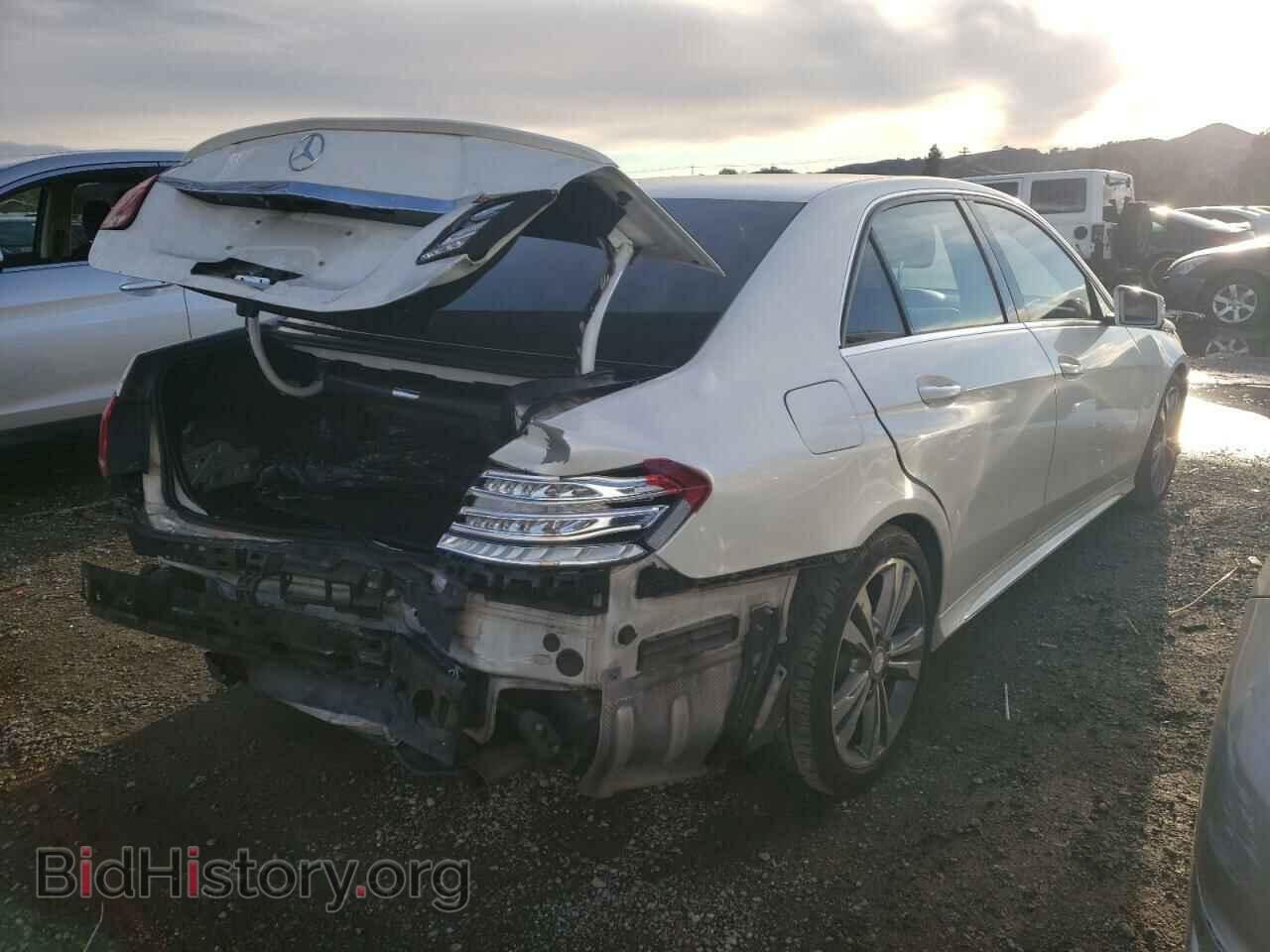 2014 MERCEDES-BENZ E-CLASS - VIN: WDDHF5KBXEA881729 - Фото 3