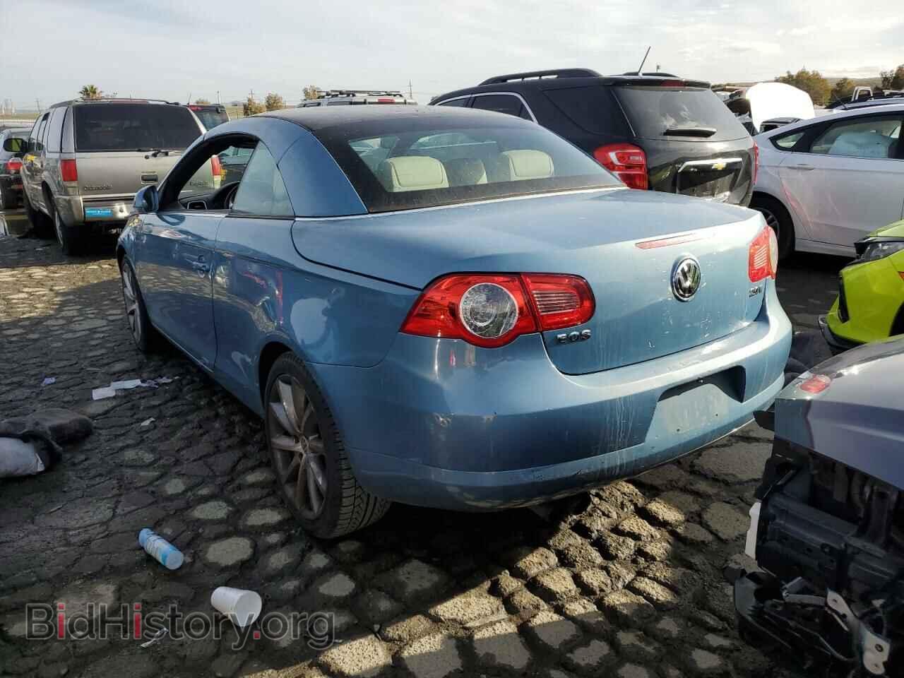 2007 VOLKSWAGEN EOS - VIN: WVWDA71F27V031645 - Фото 2