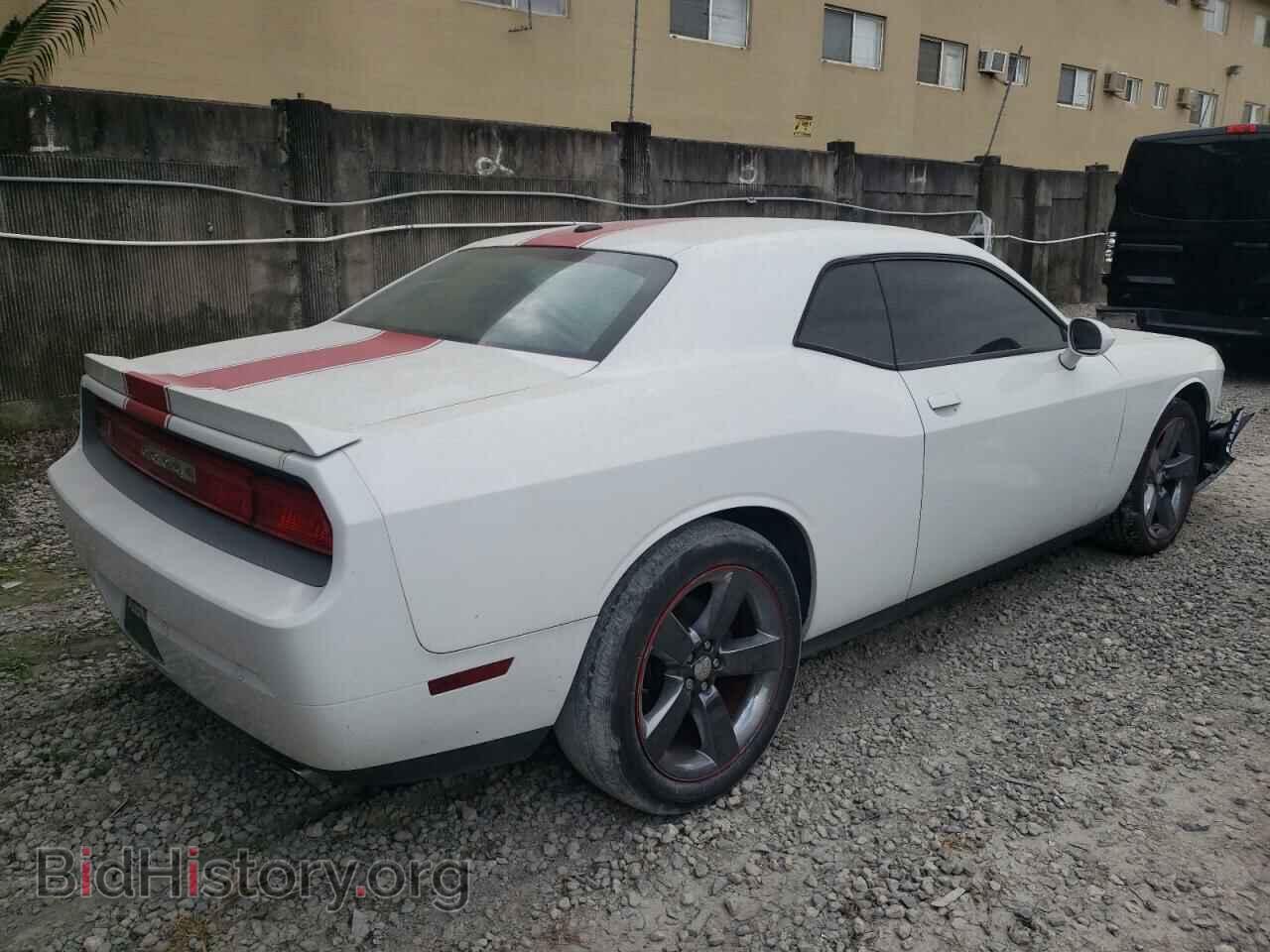 2014 DODGE CHALLENGER - VIN: 2C3CDYAG2EH158357 - Фото 3
