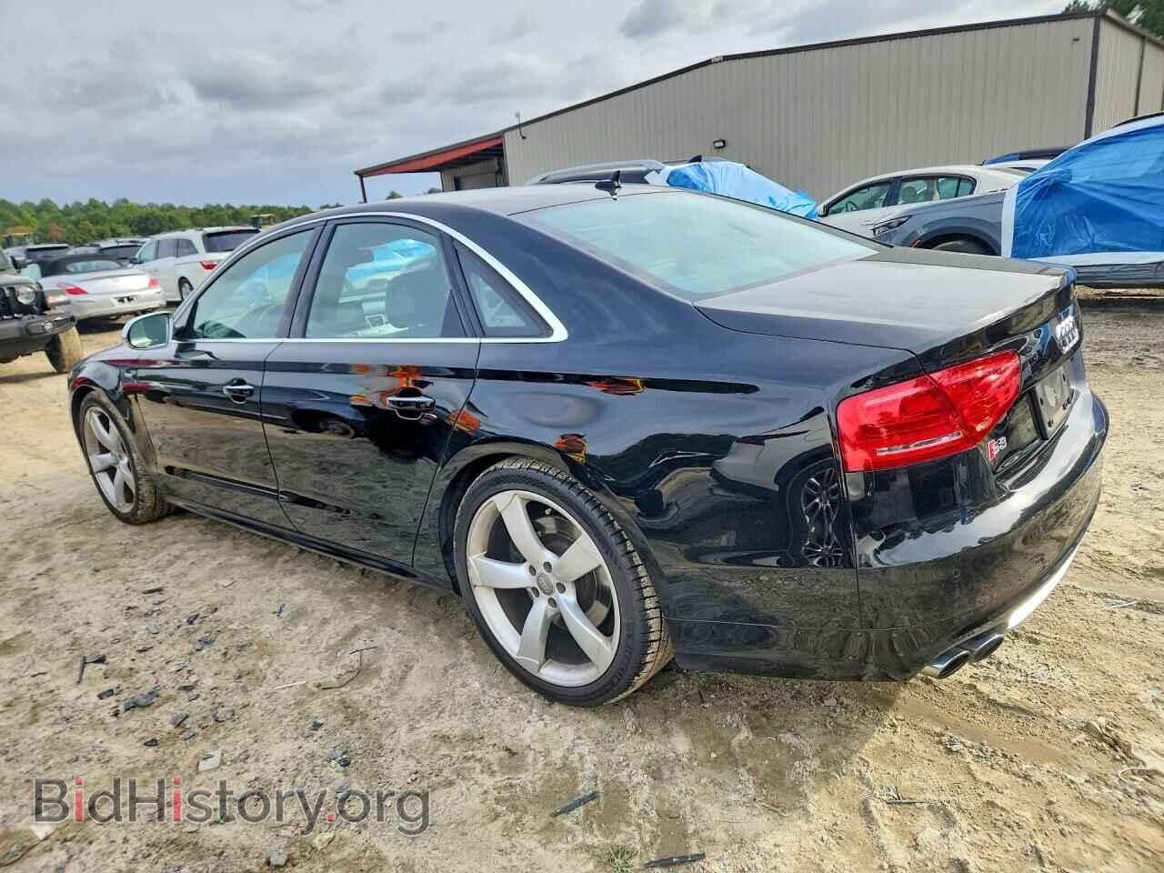 2014 AUDI S8 - VIN: WAUD2AFD8EN007846 - Photo 2
