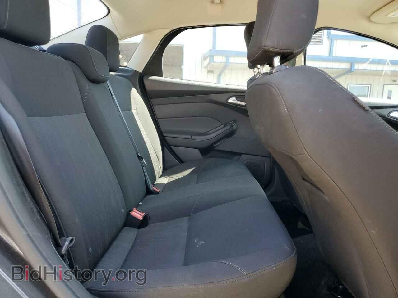 2016 FORD FOCUS - VIN: 1FADP3F21GL266049 - Photo 10
