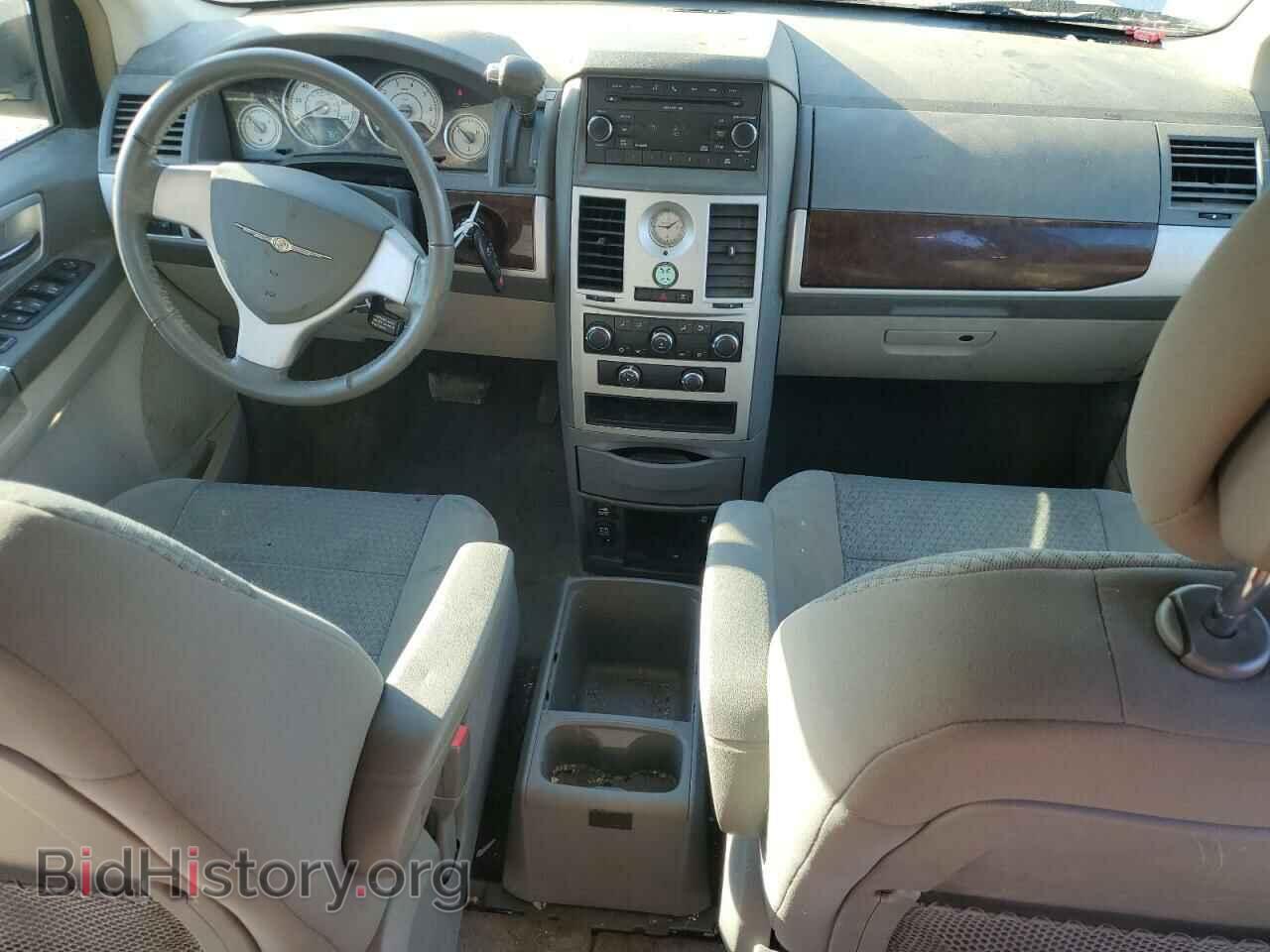 2010 CHRYSLER MINIVAN - VIN: 2A4RR5D1XAR271274 - Фото 8