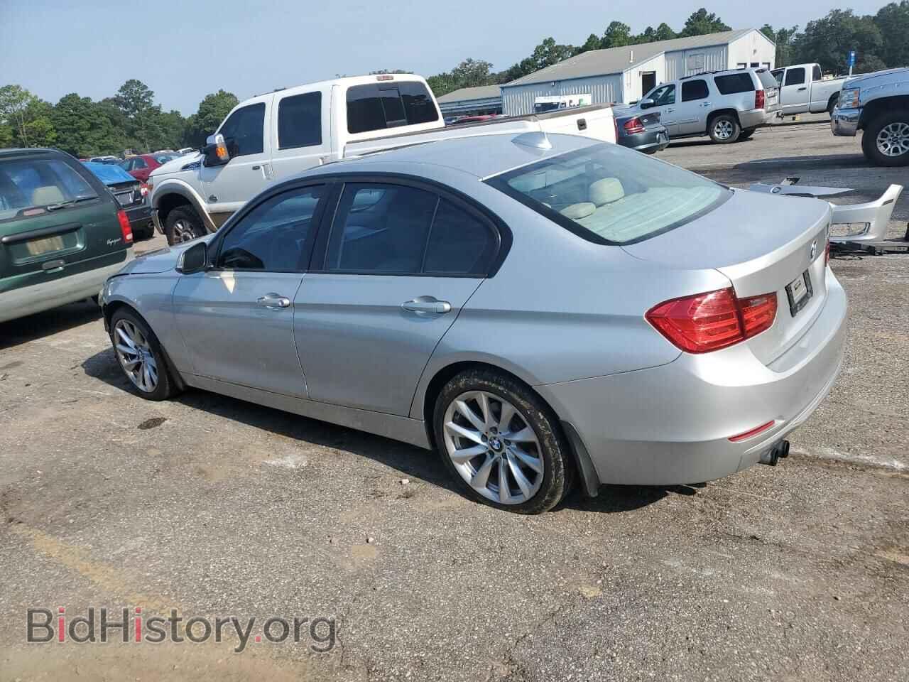 2012 BMW 3 SERIES - VIN: WBA3A5C56CF341769 - Фото 2