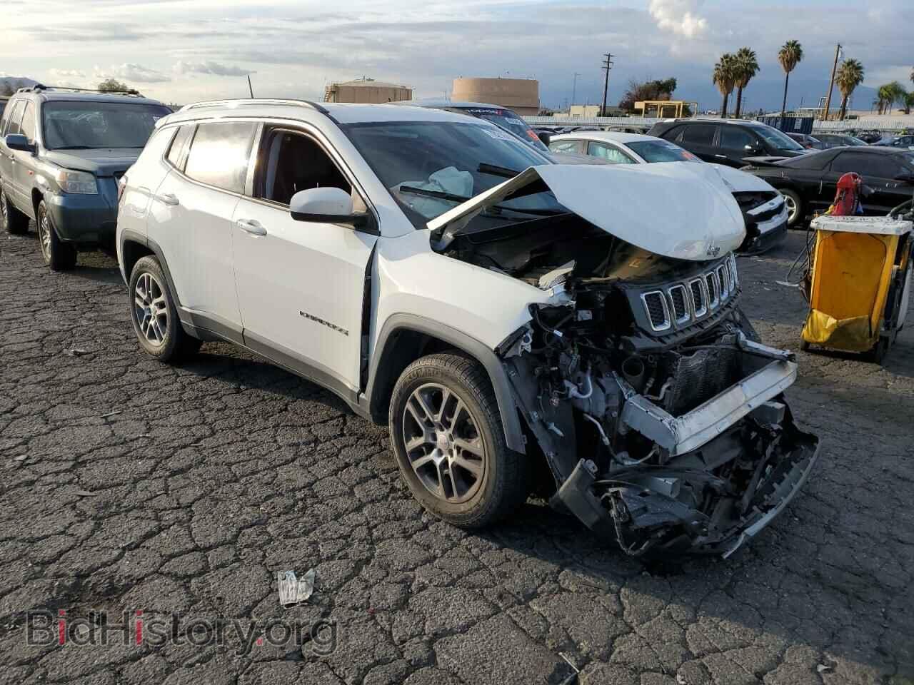 2018 JEEP COMPASS - VIN: 3C4NJCBB5JT136826 - Фото 4