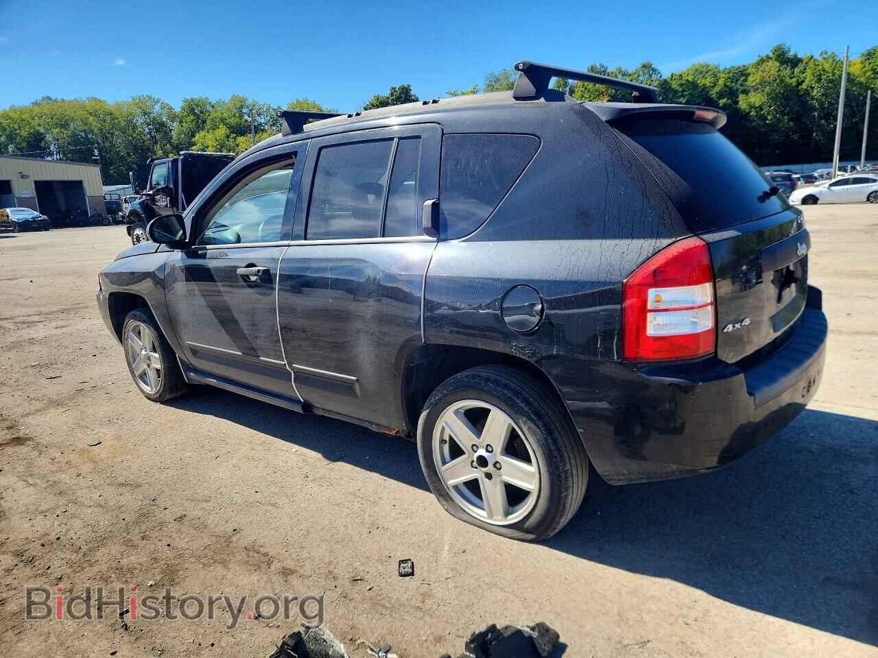 2009 JEEP COMPASS - VIN: 1J8FF47B39D192617 - Photo 2