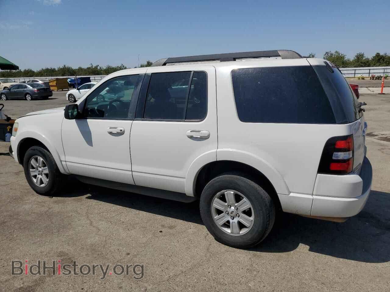 2010 FORD EXPLORER - VIN: 1FMEU7DE0AUB03482 - Фото 2