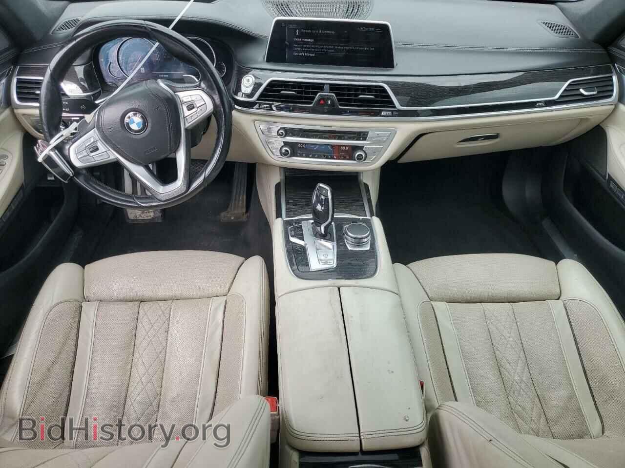 2016 BMW 7 SERIES - VIN: WBA7F0C52GGL99772 - Фото 8