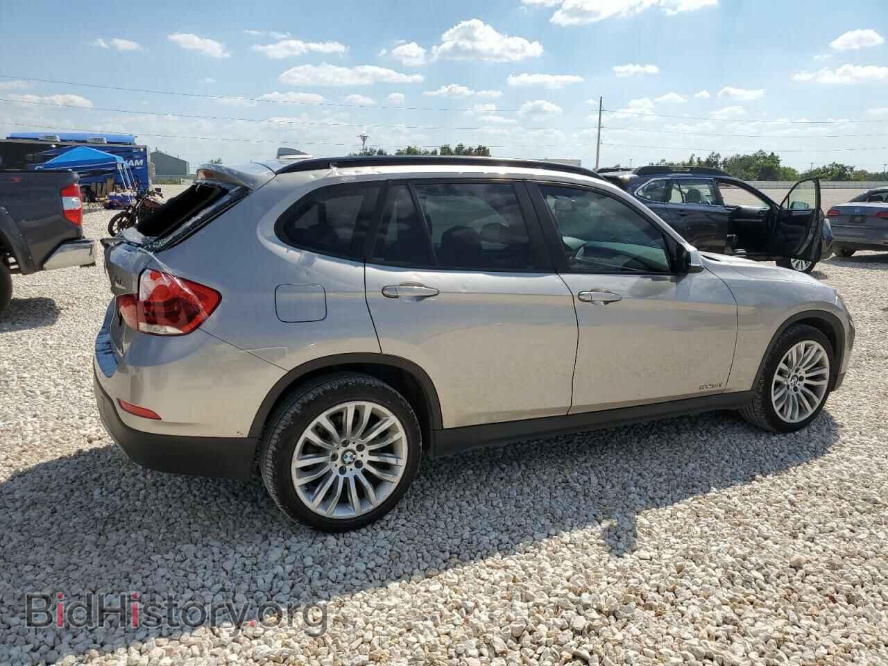 2015 BMW X1 - VIN: WBAVM1C55FV314355 - Фото 3