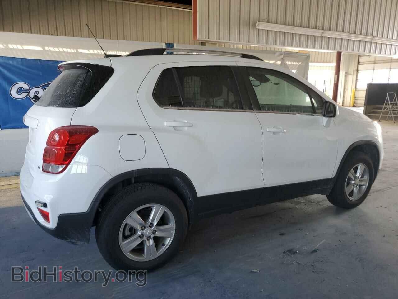 2020 CHEVROLET TRAX - VIN: 3GNCJPSB0LL261564 - Фото 3