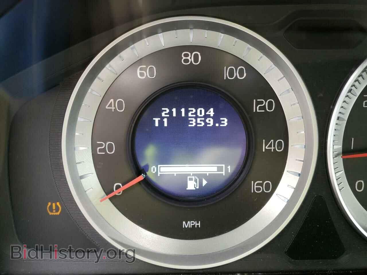 2011 VOLVO XC70 - VIN: YV4940BZ4B1114083 - Фото 9