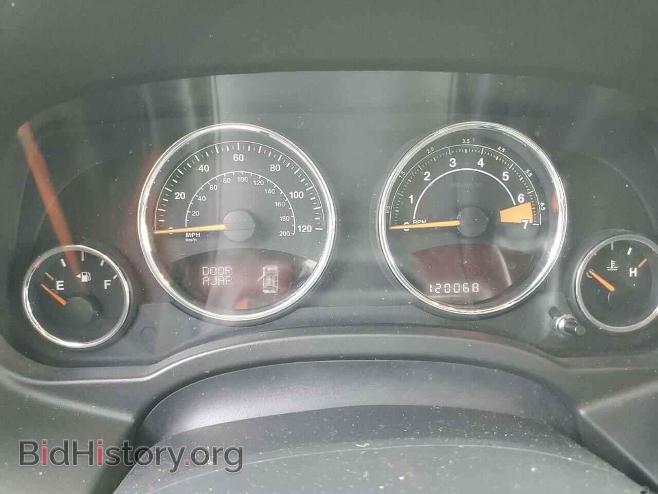 2014 JEEP COMPASS - VIN: 1C4NJCEA1ED606753 - Photo 9