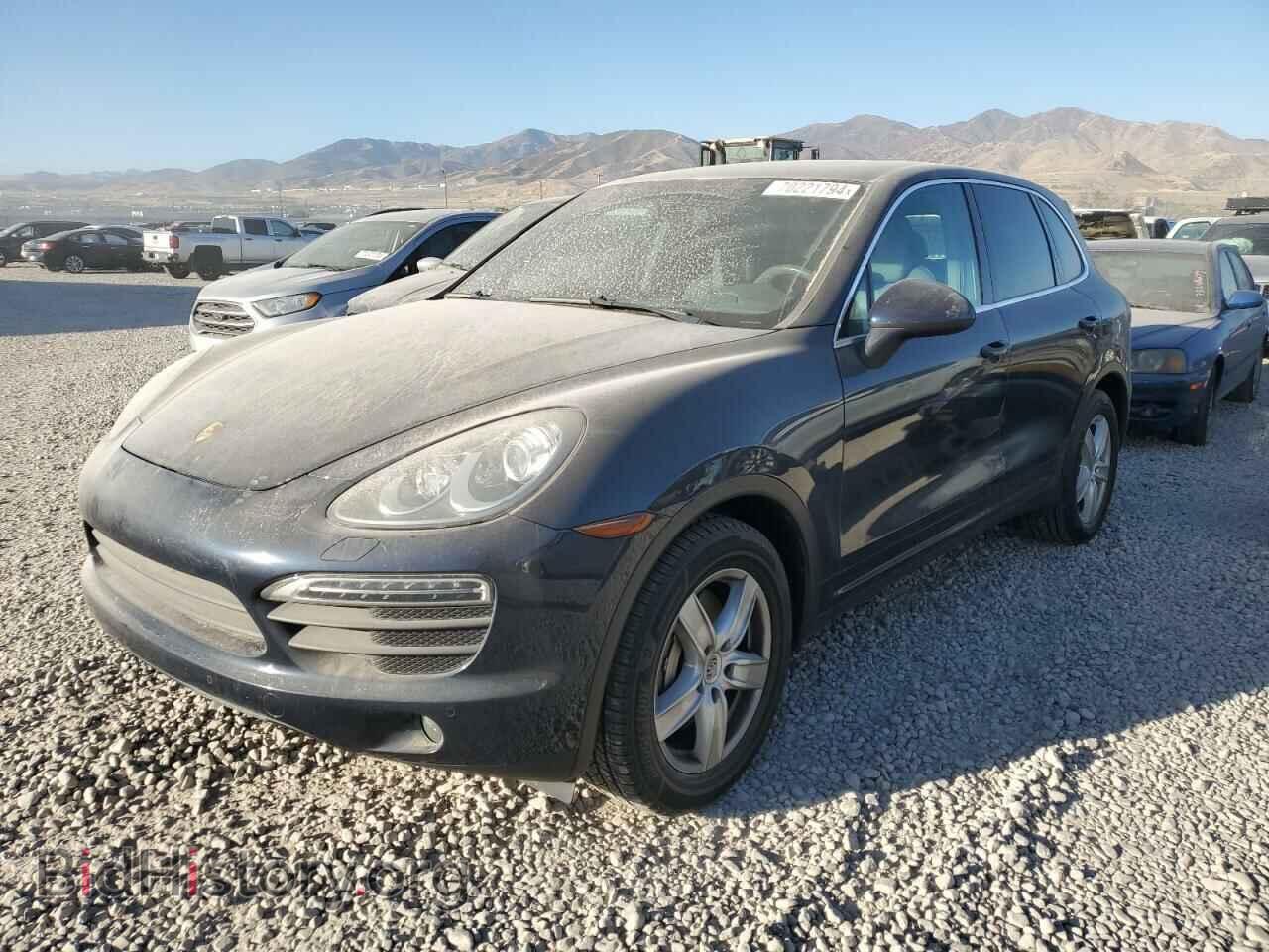 Photo WP1AB2A21BLA51484 - PORSCHE CAYENNE 2011