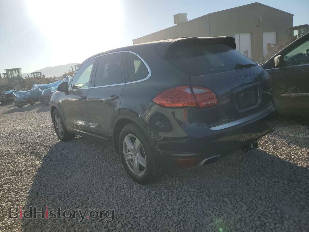 2011 PORSCHE CAYENNE - VIN: WP1AB2A21BLA51484 - Фото 2