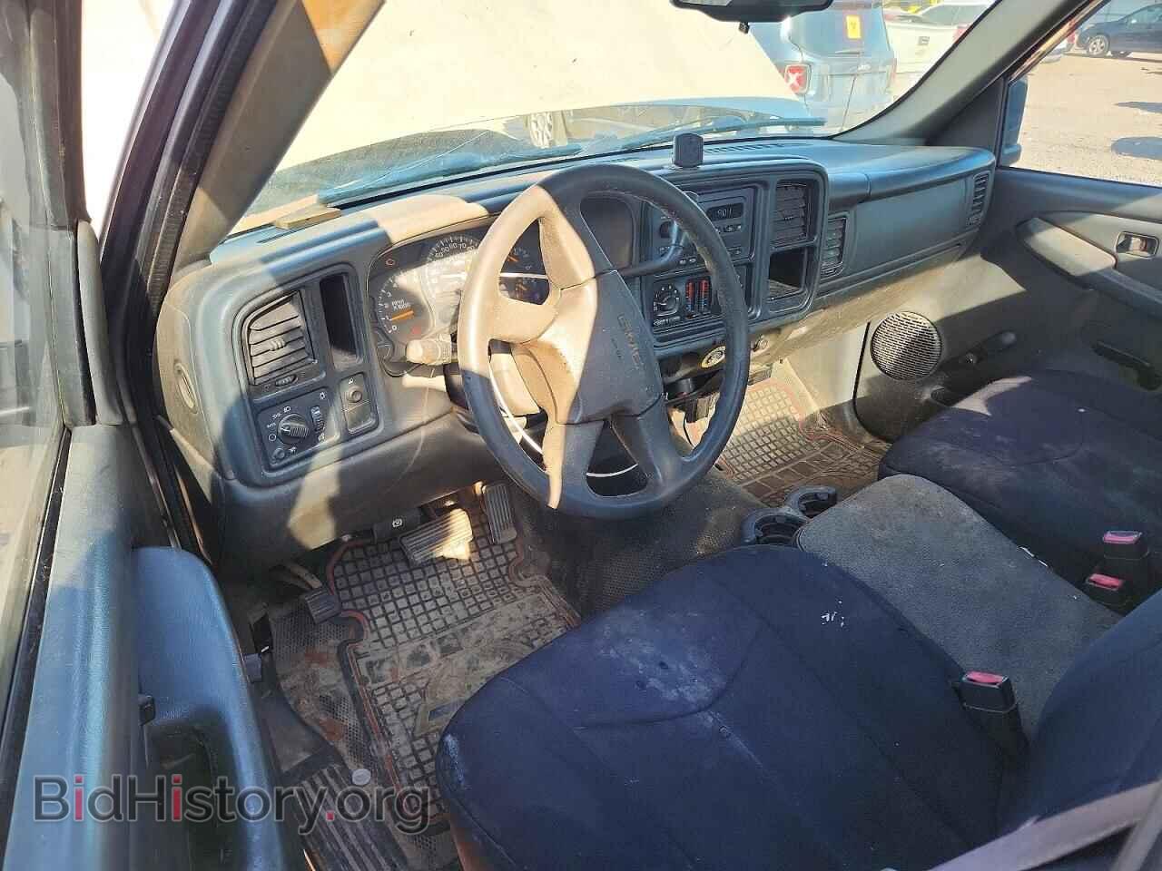 2005 GMC SIERRA - VIN: 1GTEC14X45Z250192 - Фото 8