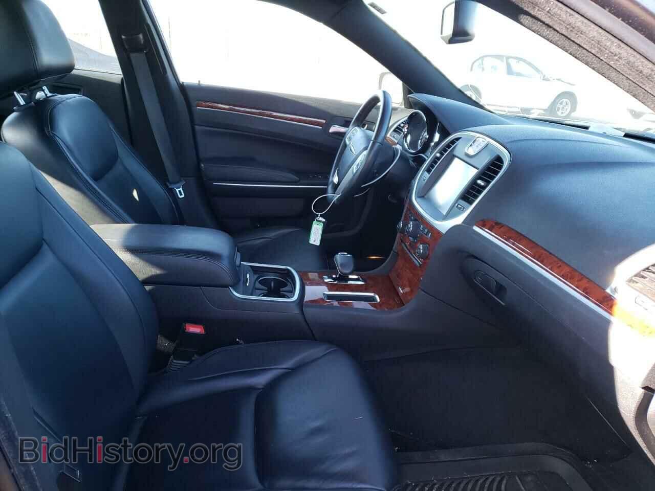 2014 CHRYSLER 300 - VIN: 2C3CCAAG3EH340031 - Фото 5