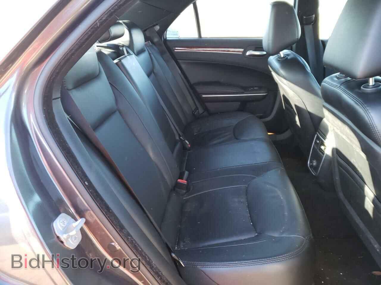 2014 CHRYSLER 300 - VIN: 2C3CCAAG3EH340031 - Фото 6