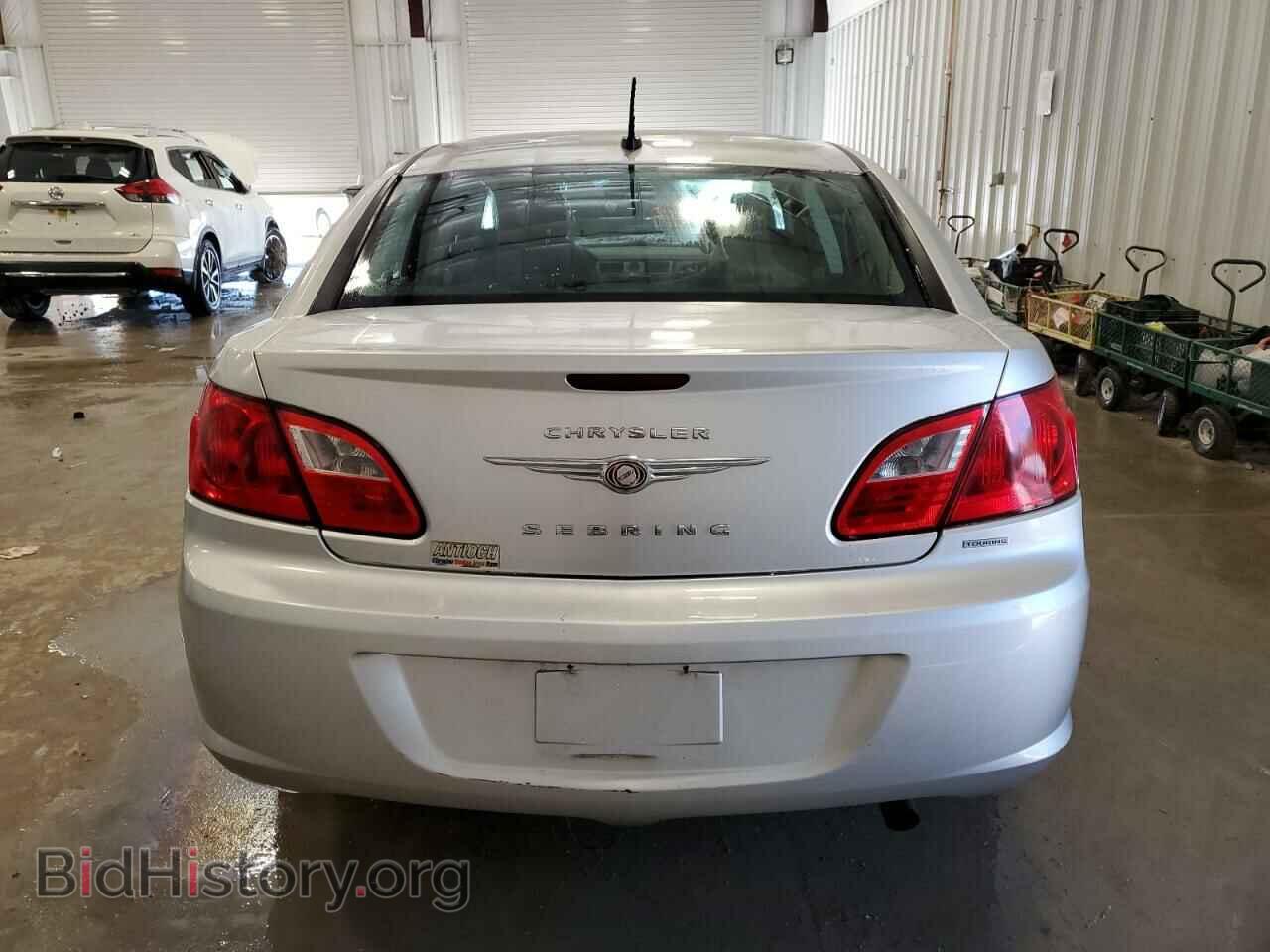 2010 CHRYSLER SEBRING - VIN: 1C3CC4FB0AN134827 - Фото 6