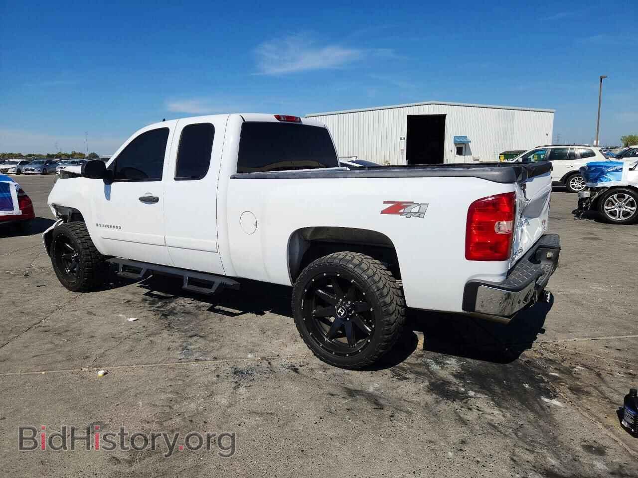 2008 CHEVROLET SILVERADO - VIN: 2GCEK190X81325876 - Фото 2