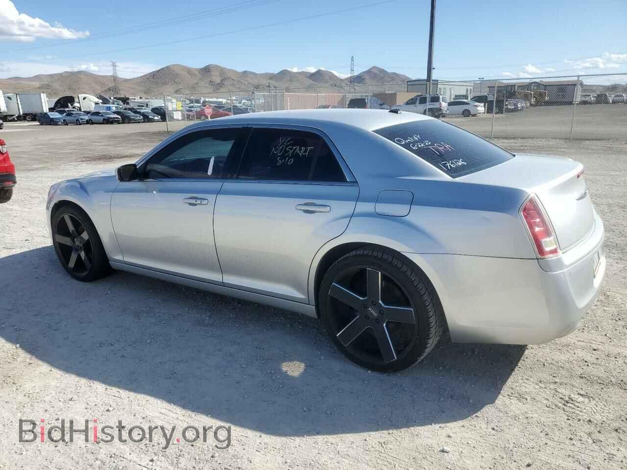 2012 CHRYSLER 300 - VIN: 2C3CCABGXCH176126 - Фото 2