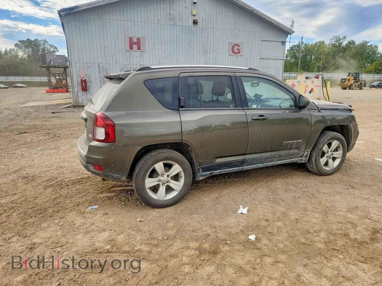 2015 Jeep COMPASS (VIN 1C4NJCEA8FD262730) — photo 3 of 15