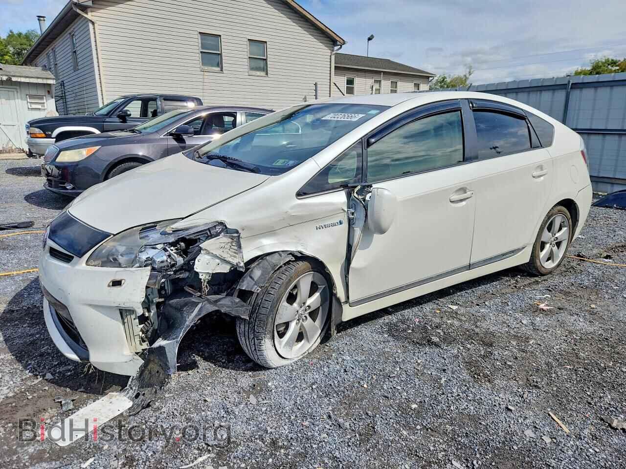 Фотография JTDKN3DU3D5546132 - TOYOTA PRIUS 2013