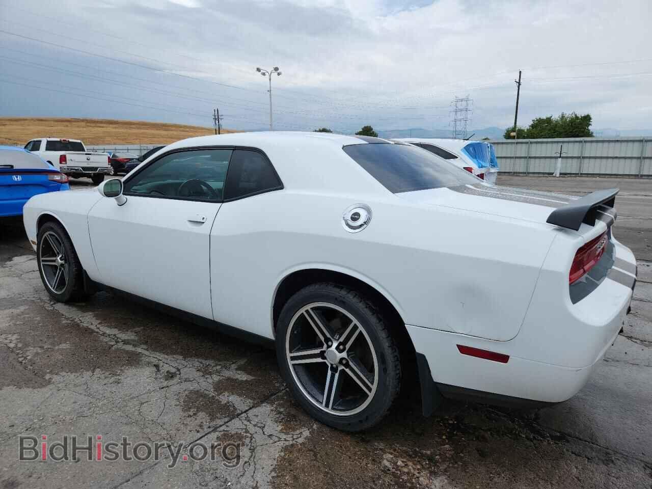 2014 DODGE CHALLENGER - VIN: 2C3CDYAG7EH267073 - Фото 2