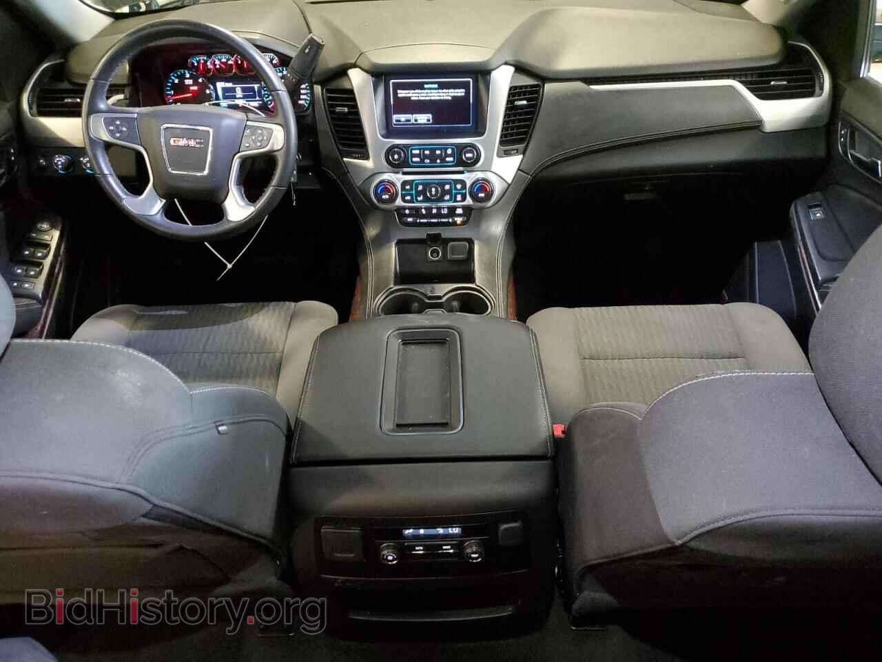 2017 GMC YUKON - VIN: 1GKS2AKC7HR363066 - Фото 8