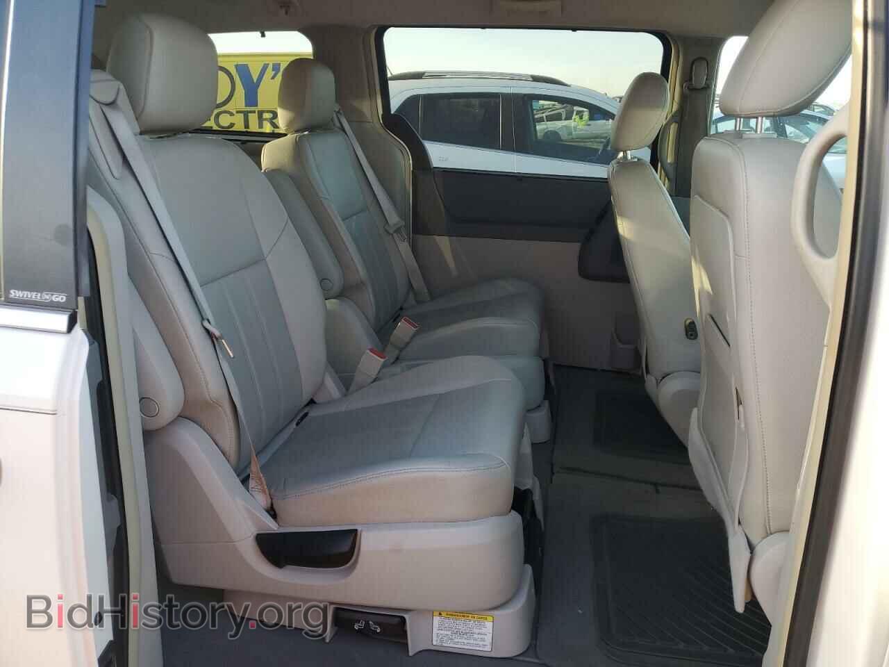 2008 CHRYSLER MINIVAN - VIN: 2A8HR54P88R710044 - Фото 11