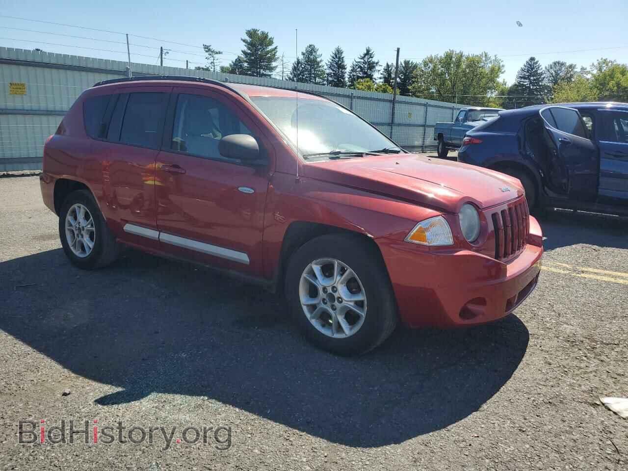 2010 JEEP COMPASS - VIN: 1J4NF1FB6AD623405 - Фото 4