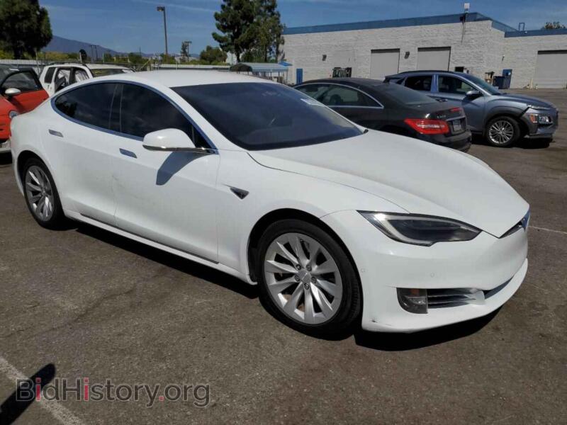 2016 Tesla MODEL S (VIN 5YJSA1E18GF157803) — photo 4 of 12