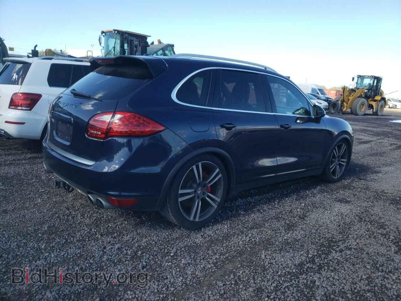 2011 PORSCHE CAYENNE - VIN: WP1AC2A26BLA81870 - Фото 3