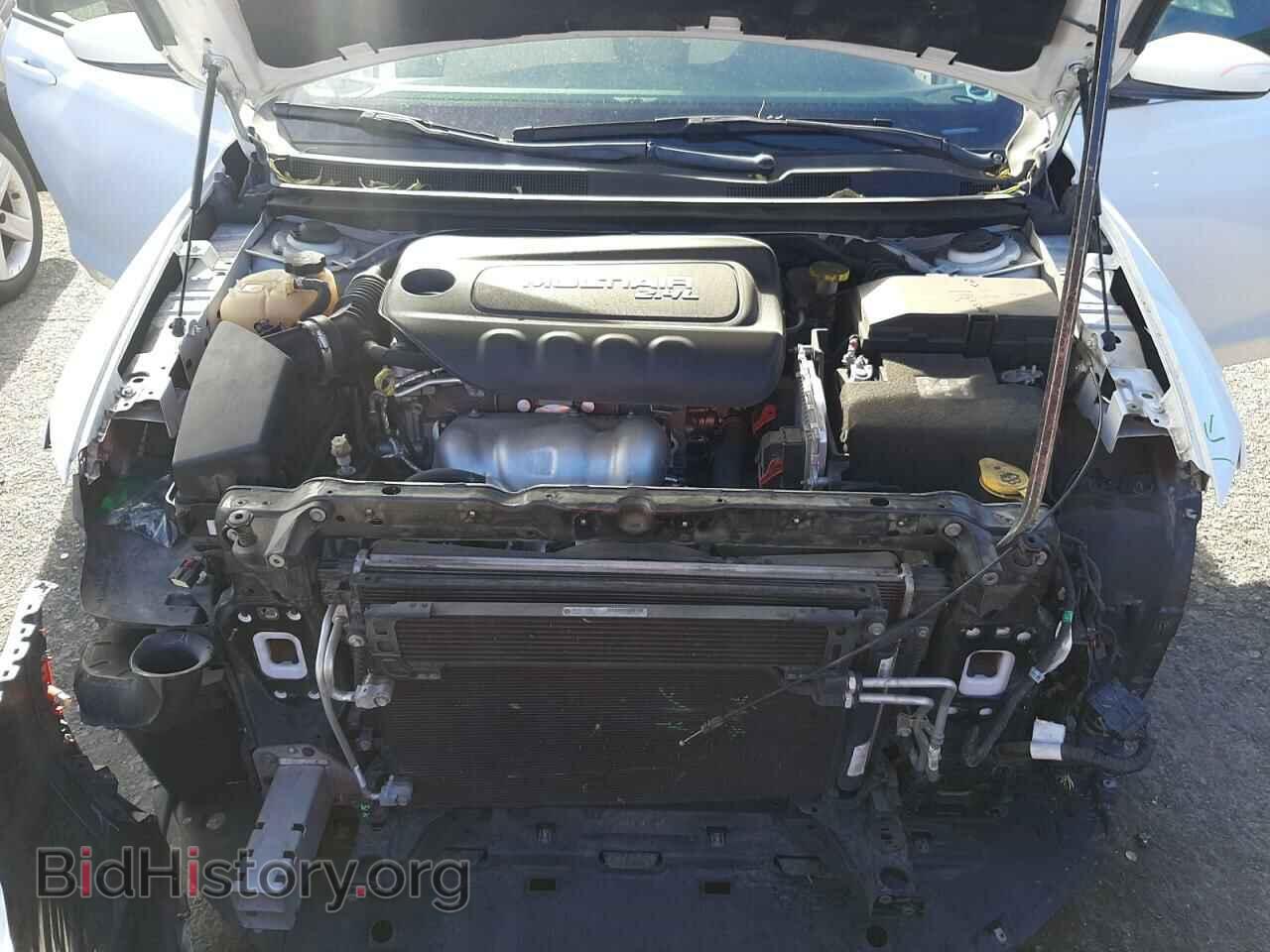 2015 CHRYSLER 200 - VIN: 1C3CCCAB0FN579853 - Photo 7