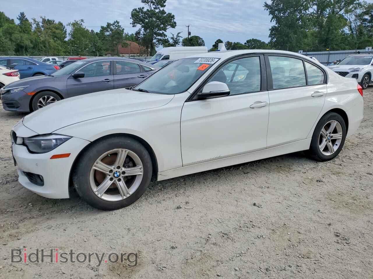 Photo WBA3B5C55DF597478 - BMW 3 SERIES 2013